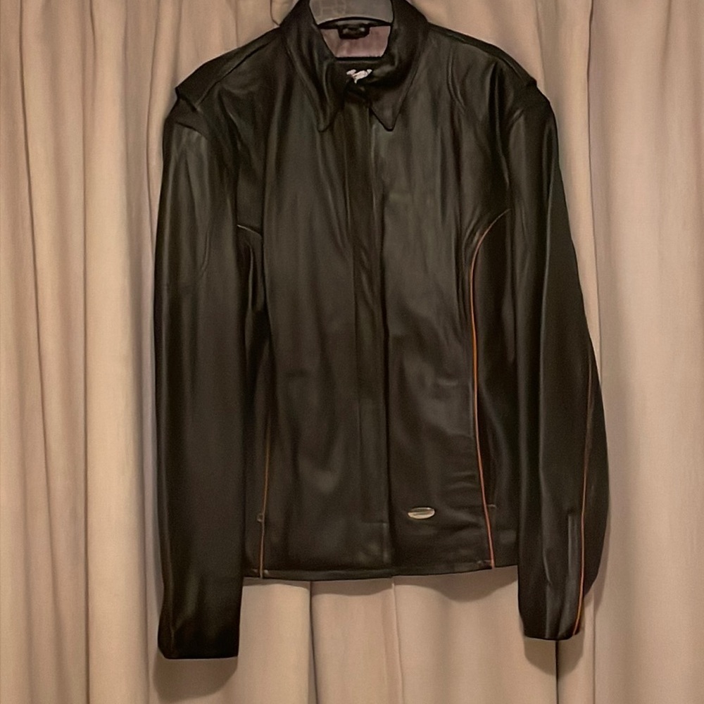 Harley Davidson leather jacket.